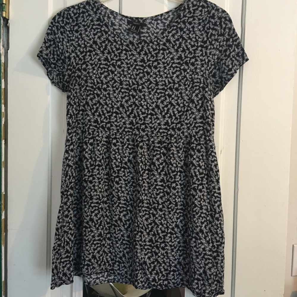 Patterned Long Shirt, Size M